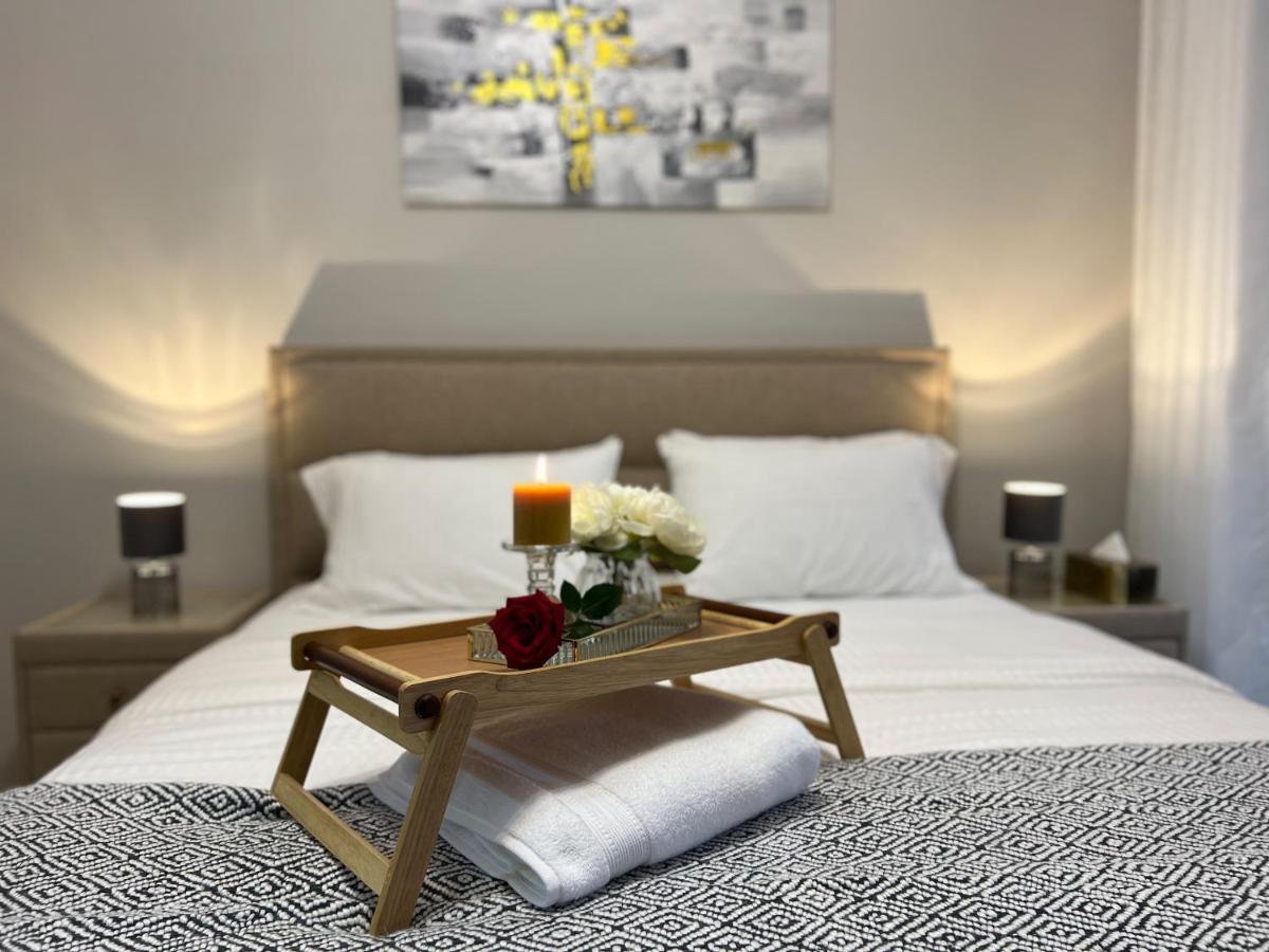 מוסקט Stylish Apartment With A Jacuzzi מראה חיצוני תמונה